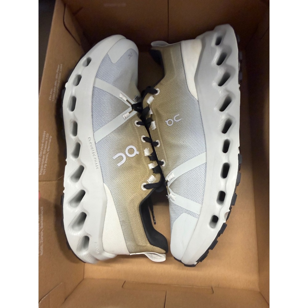 On Men's Cloudsurfer Trail Waterproof Running Shoes Safari Mineral Size 8 NWB - Picture 7 of 8